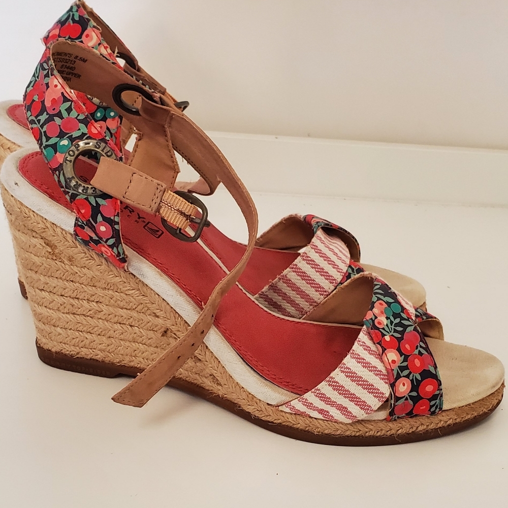 Sperry espadrille wedge sandals floral 8.5